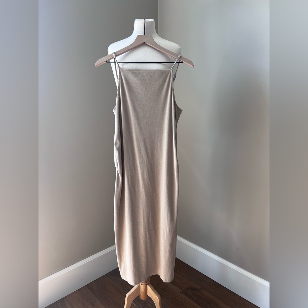 Old Navy Maternity High Neck Rib-Knit Midi Dress Size Large Tan - Picture 3 of 6